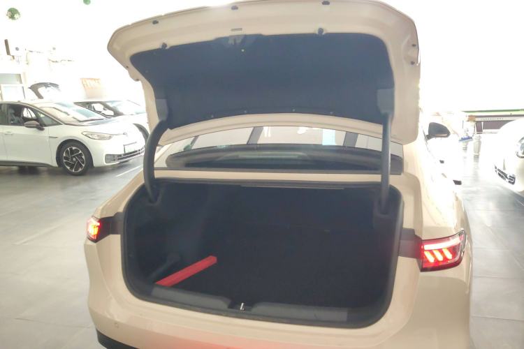 Used AION RT 2025 520 Smart Enjoy Edition Trunk