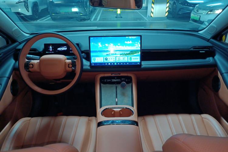 Used AION RT 2026 Model 650 Smart Elite Edition Center Console