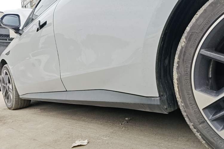 Used AION RT 2026 Model 650 Smart Elite Edition Left Side Sill
