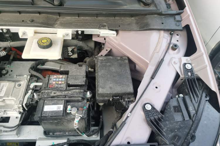 Used AION RT 2026 Model 650 Smart Elite Edition Engine Bay Left