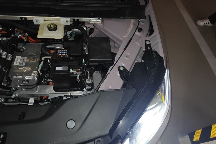 Used AION RT 2026 Model 650 Smart Elite Edition Engine Bay Left