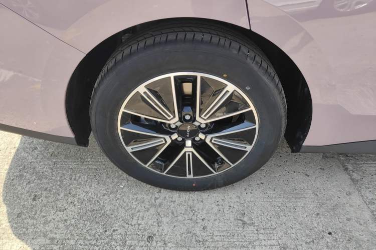 Used AION RT 2026 Model 520 Smart Elite Edition Exterior 5