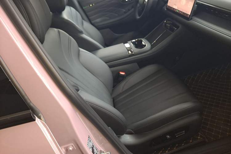 Used AION RT 2026 Model 520 Smart Elite Edition Right Front Seat