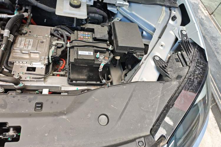 Used AION RT 2026 Model 650 Smart Luxury Edition Engine Bay Left