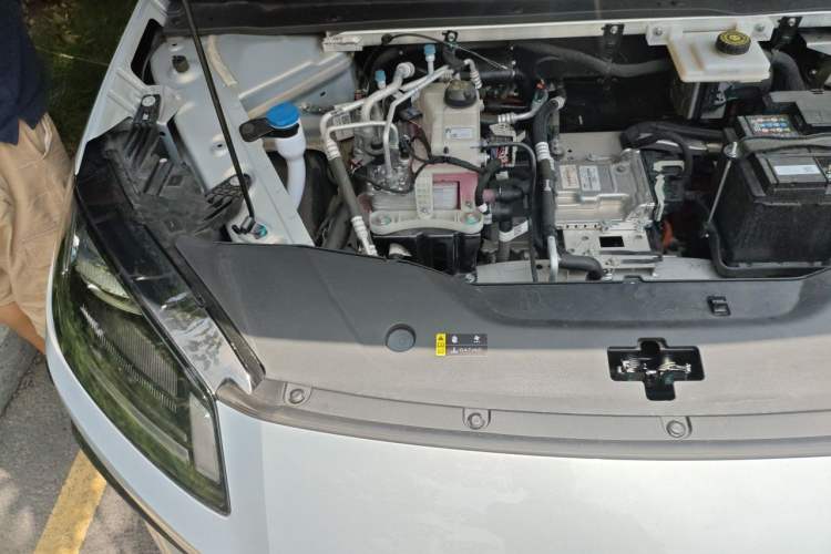 Used AION RT 2026 Model 650 Smart Elite Edition Engine Bay Right