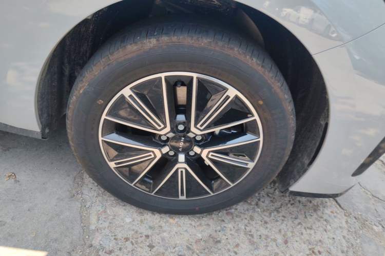 Used AION RT 2026 Model 520 Smart Enjoyment Edition Right Front Wheel Hub