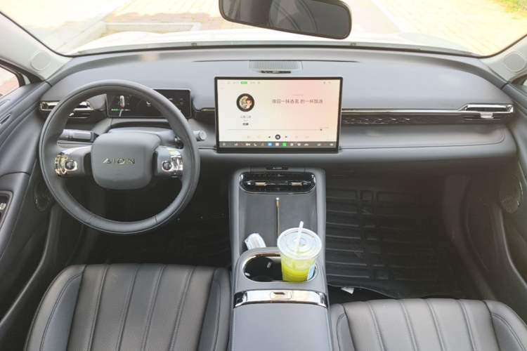 Used AION RT 2026 Model 520 Smart Enjoyment Edition Center Console