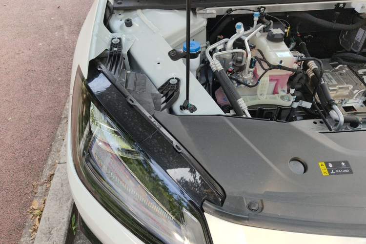 Used AION RT 2026 Model 650 Smart Elite Edition Engine Bay Right