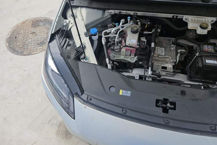 Used AION RT 2026 Model 520 Smart Enjoyment Edition Engine Bay Right