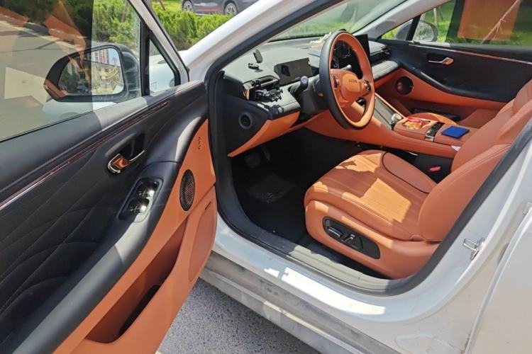 Used AION RT 2026 Model 650 Smart Elite Edition Interior 3