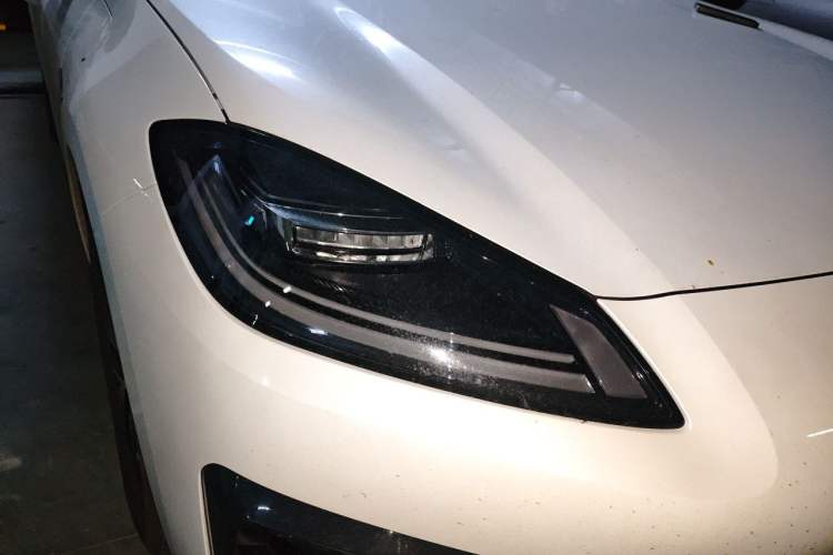 Used AION RT 2026 Model 520 Smart Enjoyment Edition Right Front Headlight