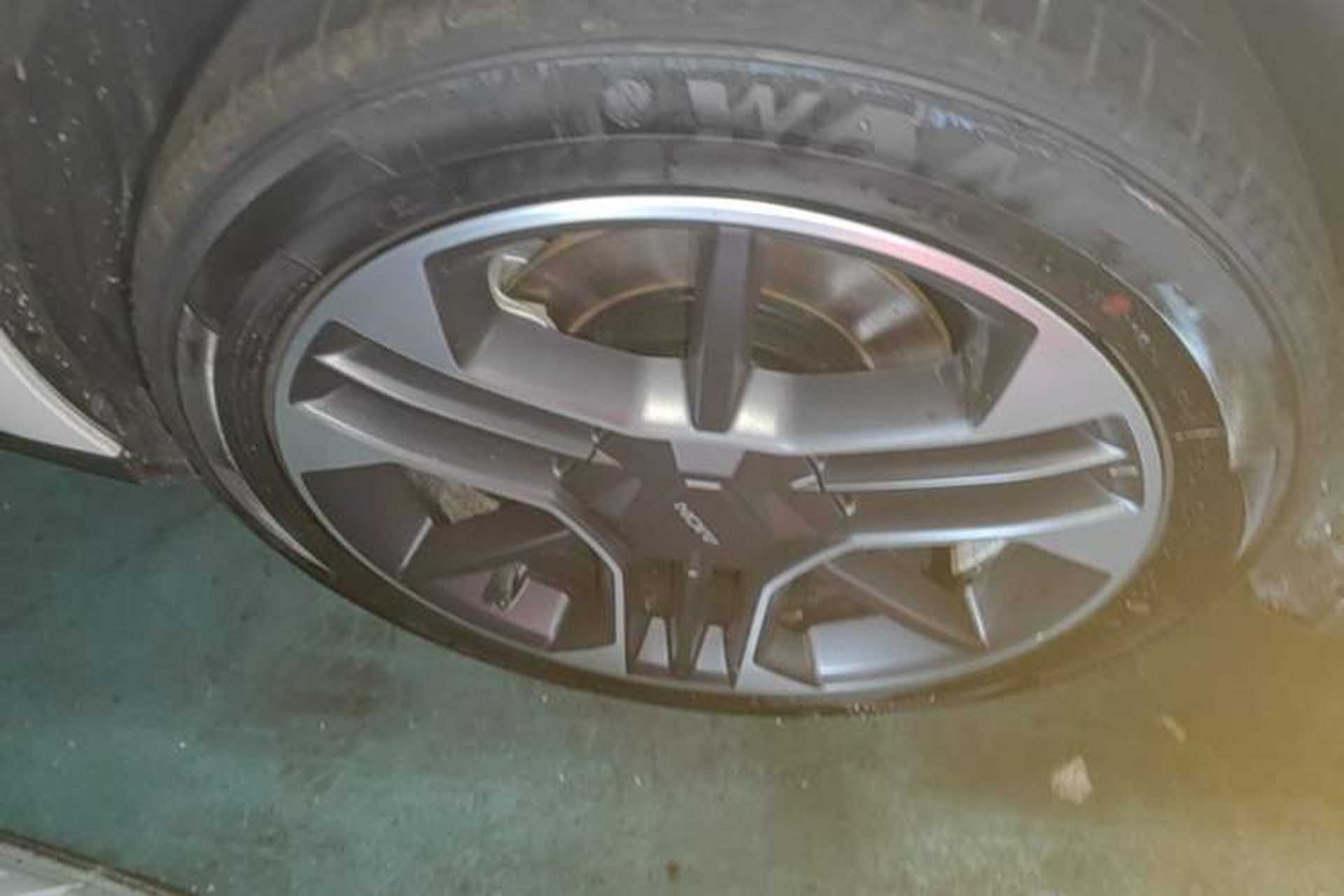 Used AION RT 2026 Model 650 Smart Elite Edition Right Rear Wheel Hub