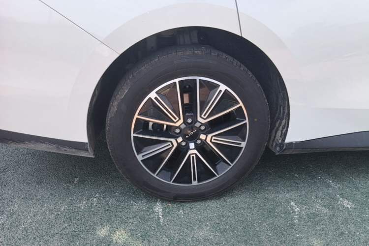 Used AION RT 2026 Model 520 Smart Enjoyment Edition Right Rear Wheel Hub