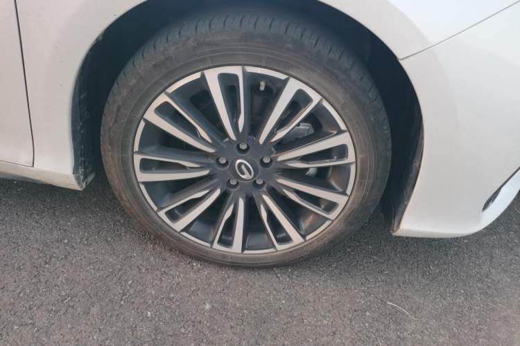 Used AION S 2020 Meizu 630 Safe Smart Driving Edition Right Front Wheel Hub