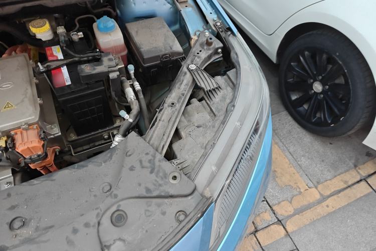 Used AION S 2019 Xuan 530 Engine Bay Left