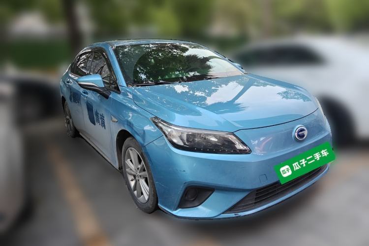 Used AION S 2019 Xuan 530 Front Right 45 Deg