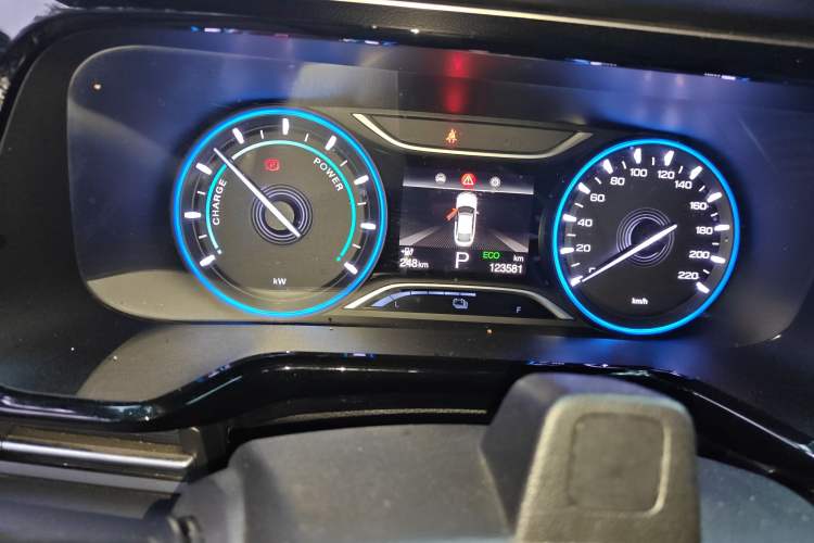 Used AION S 2019 Xuan 530 Odometer Close Up