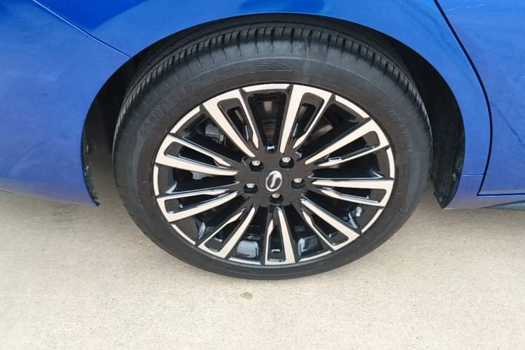 Used AION S 2019 Max 630 Right Rear Wheel Hub