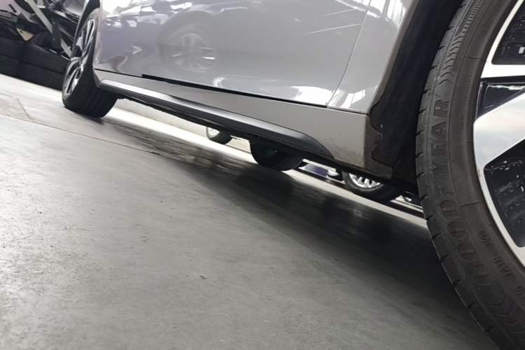 Used AION S 2019 Max 630 Right Side Sill