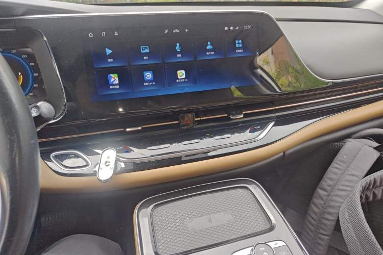 Used AION S 2019 Max 630 Audio And AC Panel