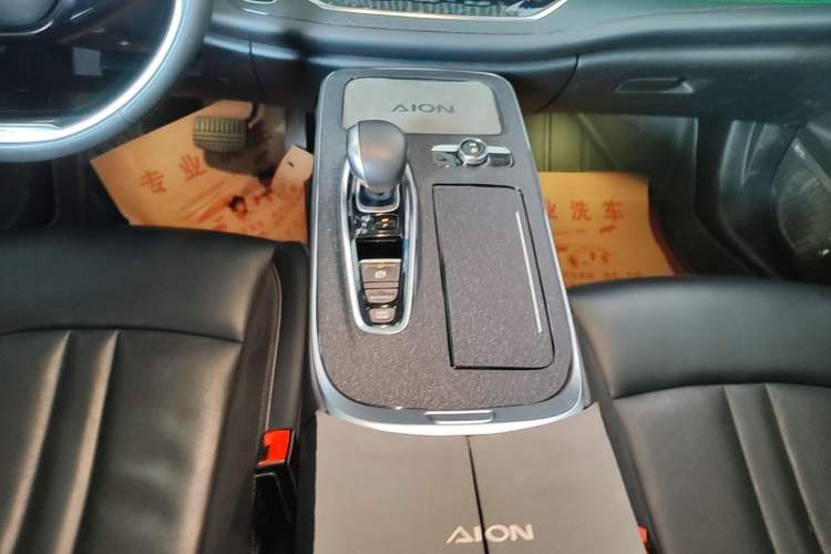 Used AION S 2019 Meizu Evo 630 Gear Lever