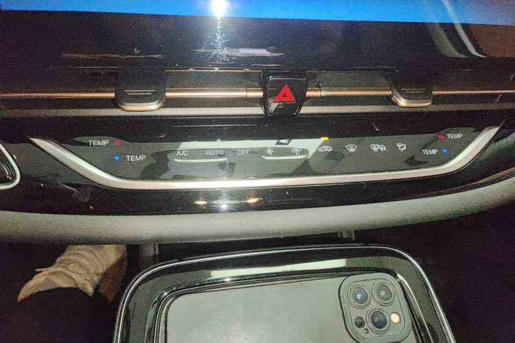Used AION S 2019 Meizu Evo 630 Audio And AC Panel