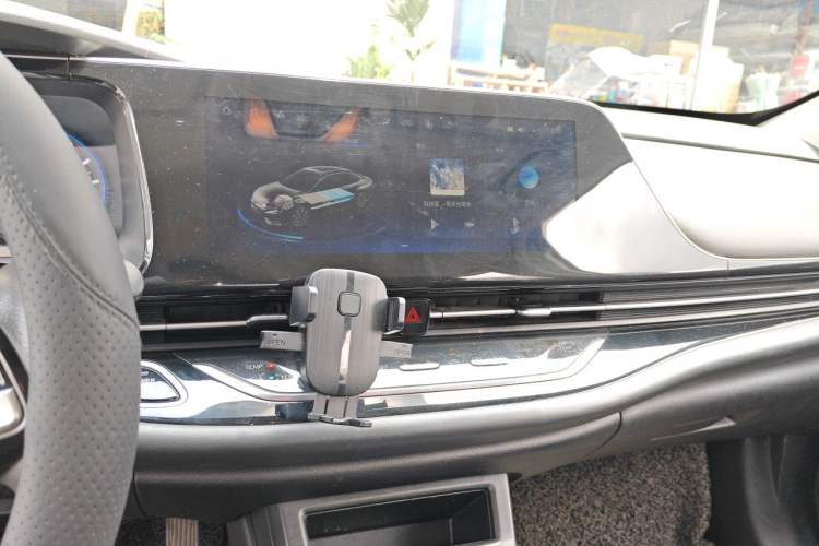 Used AION S 2019 Xuan 530 Audio And AC Panel