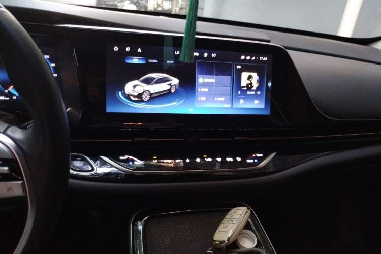 Used AION S 2019 Meizu 630 Safety Smart Drive Edition Audio And AC Panel
