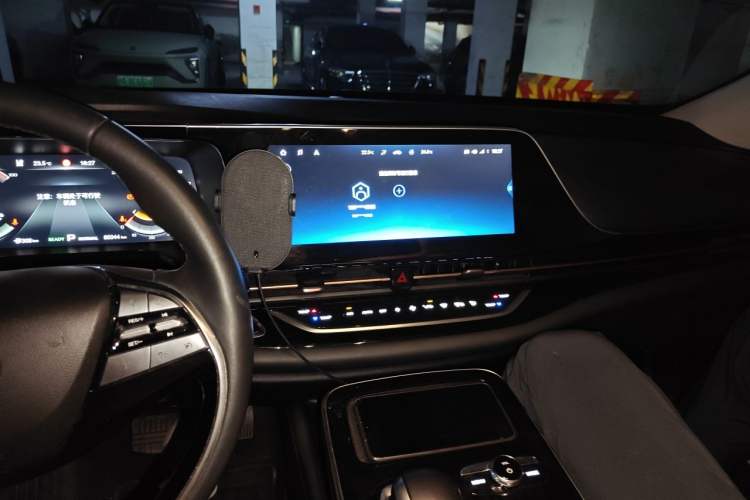 Used AION S 2019 Meizu 630 Safety Smart Drive Edition Audio And AC Panel