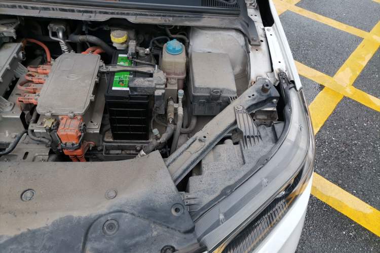 Used AION S 2019 Xuan 530 Engine Bay Left