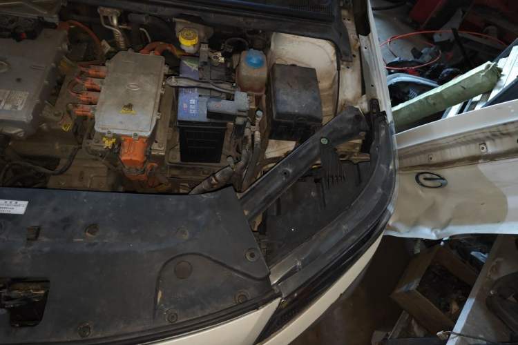 Used AION S 2019 Xuan 630 Engine Bay Left