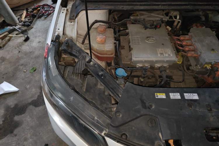Used AION S 2019 Xuan 630 Engine Bay Right