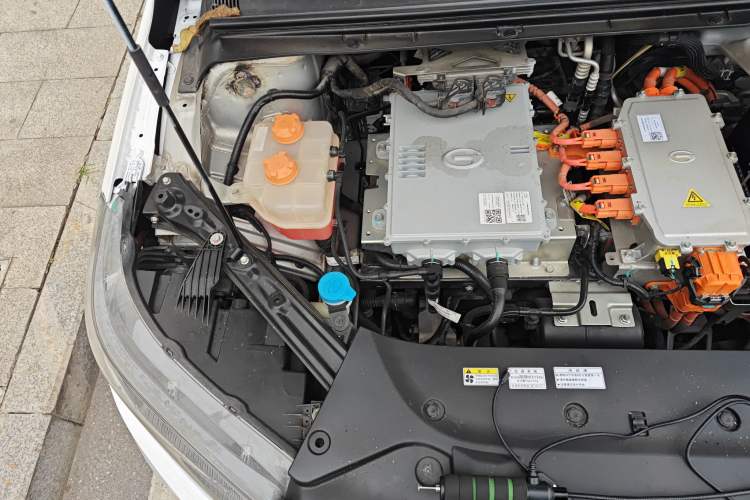 Used AION S 2019 Xuan 530 Engine Bay Right