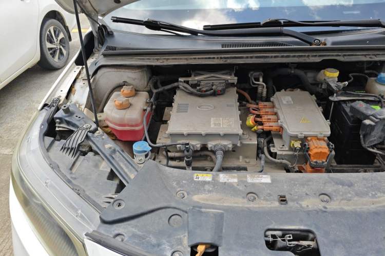Used AION S 2019 Xuan 530 Engine Bay Right