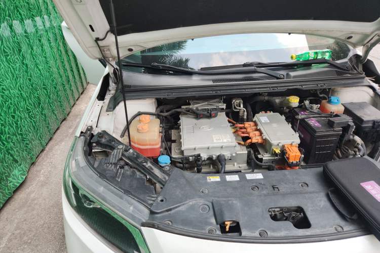 Used AION S 2019 Xuan 530 Engine Bay Right