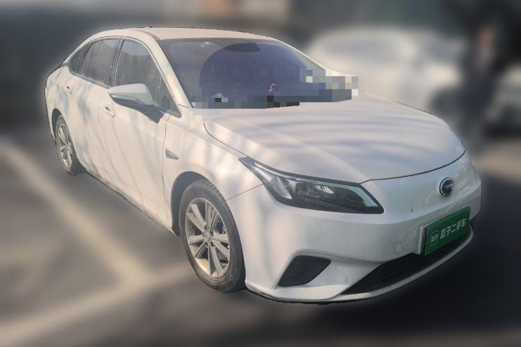 Used AION S 2019 Xuan 630 Front Right 45 Deg