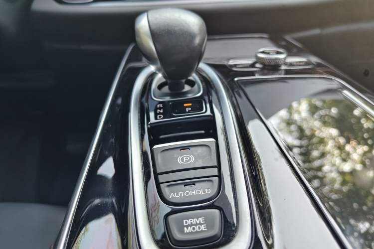 Used AION S 2019 Meizu 530 Gear Lever