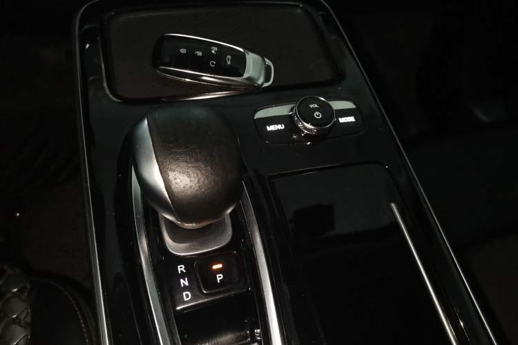 Used AION S 2019 Xuan 530 Gear Lever