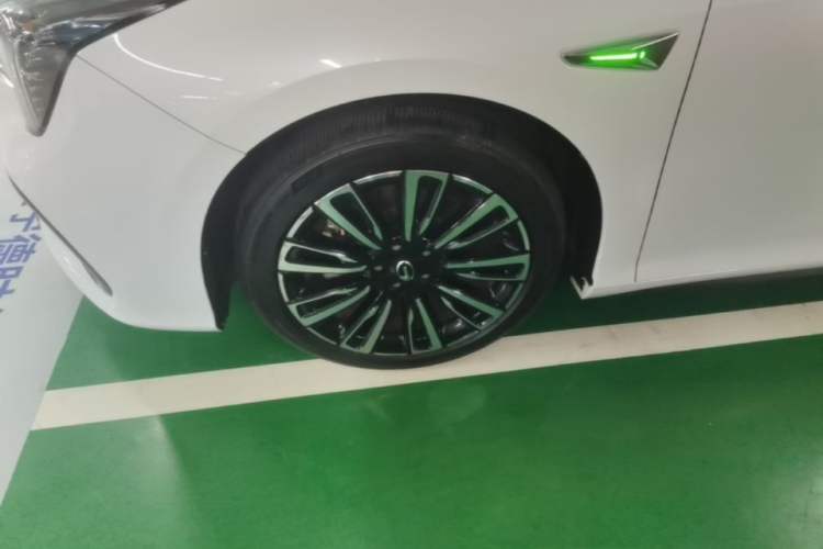 Used AION S 2019 Meizu 630 Safety Smart Drive Edition Left Front Wheel Hub
