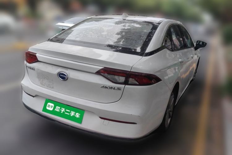 Used AION S 2019 Xuan 530 Rear Right 45 Deg