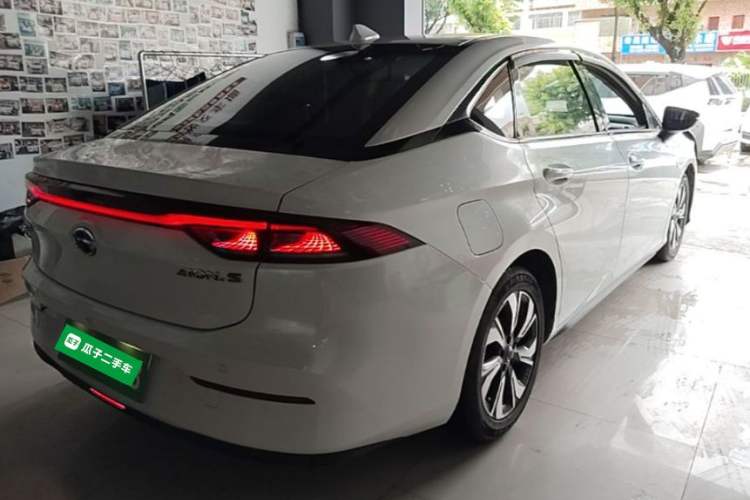 Used AION S 2019 Xuan 530 Rear Right 45 Deg