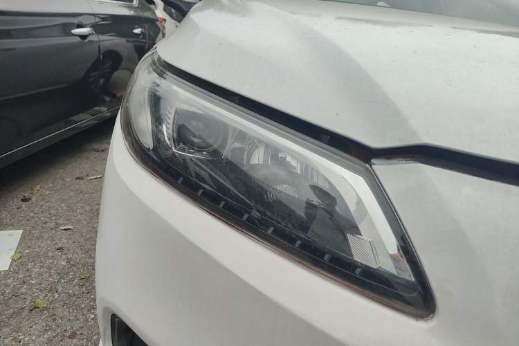 Used AION S 2019 Xuan 530 Right Front Headlight
