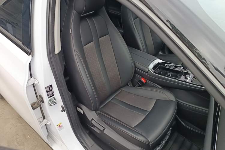 Used AION S 2019 Meizu Evo 630 Right Front Seat