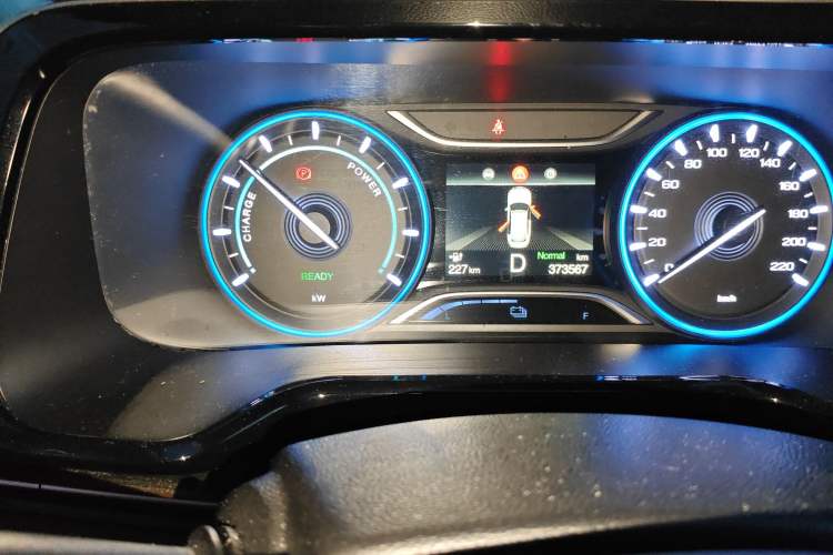 Used AION S 2020 Meizu 580 Odometer Close Up