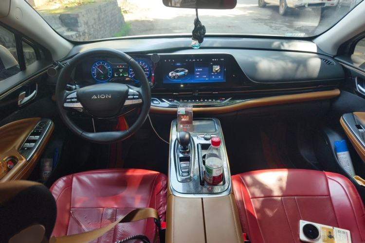 Used AION S 2020 Meizu 580 Center Console