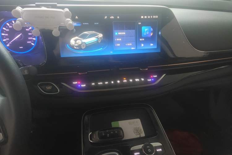 Used AION S 2020 Meizu 580 Pio Audio And AC Panel