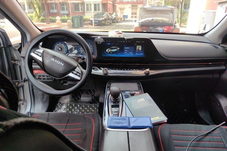 Used AION S 2020 Meizu 580 Center Console