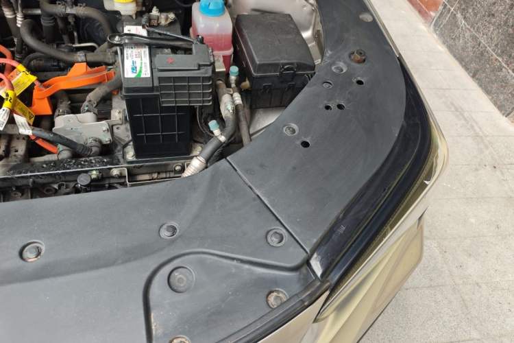 Used AION S 2020 Meizu 580 Pio Engine Bay Left