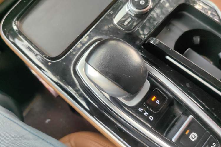 Used AION S 2020 Meizu 580 Gear Lever
