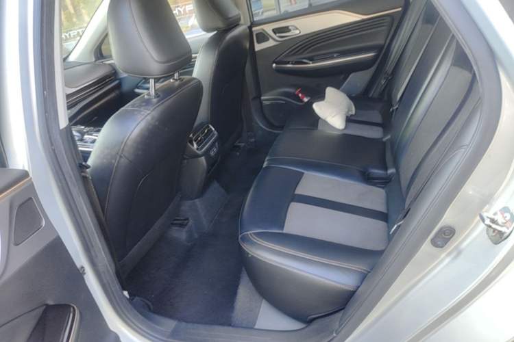 Used AION S 2020 Meizu 580 Travel Standard Edition Left Rear Seat
